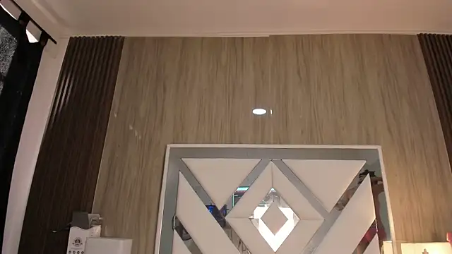 Snapshot of ValentinaThomas chatting on October 2025 06:31:01 PM ValentinaThomas online show from October 2025 06:31:01 PM