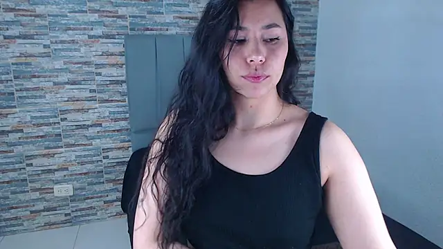 Snapshot of _joy_yva chatting on October 2025 01:23:01 PM joy yva online show from October 2025 01:23:01 PM