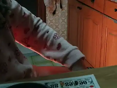 VeneRed online show from December 2025 05:50:02 AM