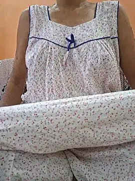 Melody Shyla online show from October 2025 12:58:01 AM