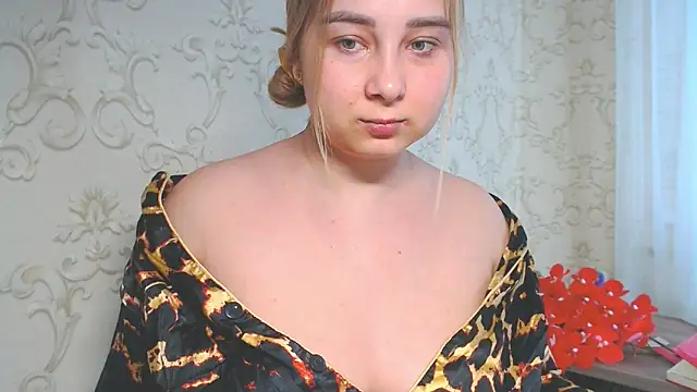 DolphinDreams online show from June 2026 09:02:01 AM