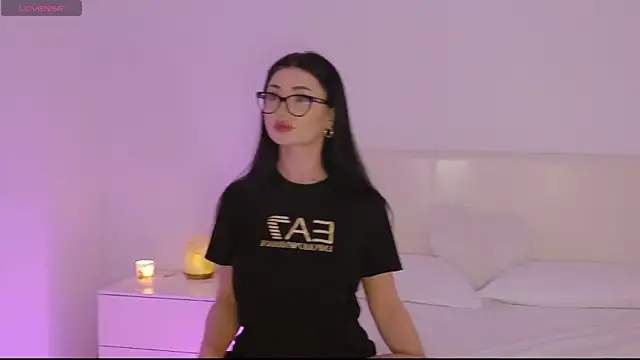 Snapshot of AllisonSky chatting on October 2025 11:41:02 AM AllisonSky online show from October 2025 11:41:02 AM