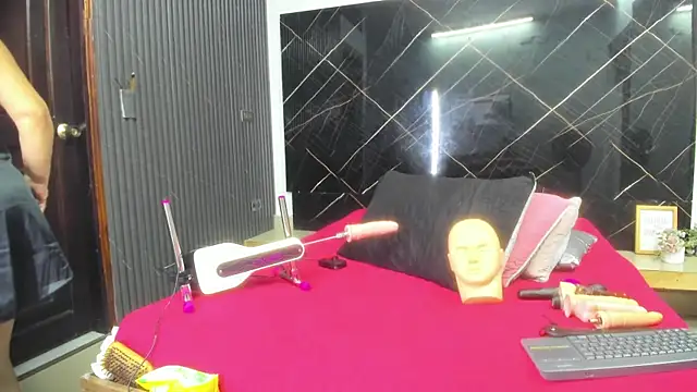 cloee-rabbyt online show from October 2025 11:20:02 AM