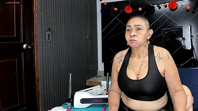 Snapshot of cloee-rabbyt chatting on November 2025 11:21:02 AM cloee-rabbyt online show from November 2025 11:21:02 AM