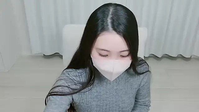 Snapshot of yuki_room chatting on October 2025 02:36:01 PM yuki room online show from October 2025 02:36:01 PM