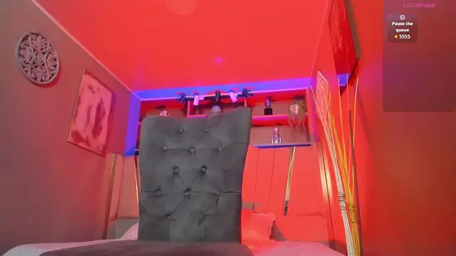 Lucy Williiams online show from October 2025 11:33:02 AM