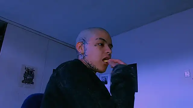 Snapshot of alex_one888 chatting on February 2026 09:10:02 PM alex one888 online show from February 2026 09:10:02 PM