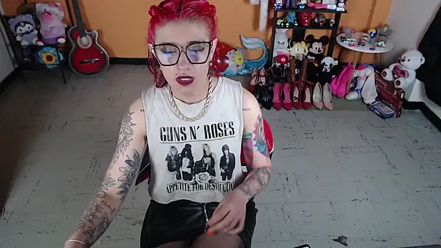 MissMiia2 online show from January 2025 12:59:01 PM