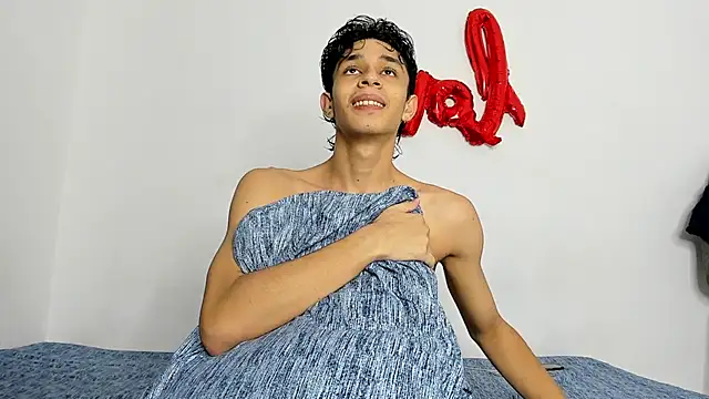 evanscollins online show from October 2025 06:11:02 AM