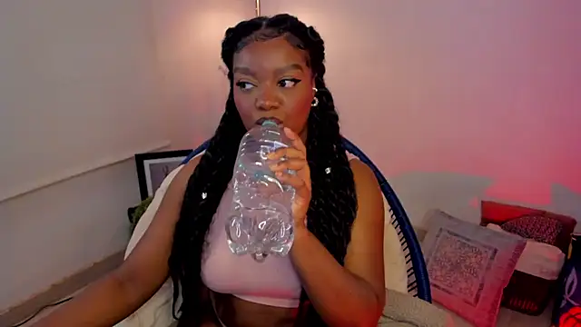 Snapshot of Im_Maria chatting on October 2025 04:07:02 AM Im Maria online show from October 2025 04:07:02 AM