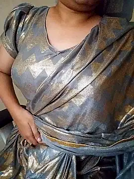 Indianhyna online show from September 2025 07:12:01 AM