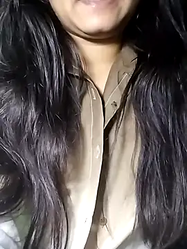 Indianhyna online show from February 2026 12:59:01 AM