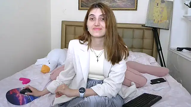 Iren online show from June 2026 07:16:02 PM