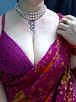 Snapshot of Raja_Ranii chatting on May 2026 03:53:01 PM Raja Ranii online show from May 2026 03:53:01 PM
