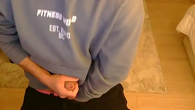 Snapshot of GymBoyVan chatting on January 2025 03:15:01 PM GymBoyVan online show from January 2025 03:15:01 PM