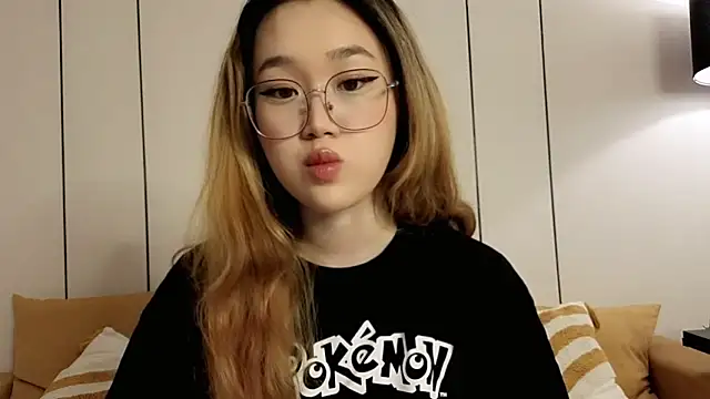 Jennatyan online show from April 2026 02:58:01 AM