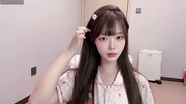 Snapshot of Fairy-06 chatting on September 2025 02:16:01 PM Fairy-06 online show from September 2025 02:16:01 PM