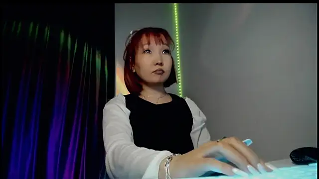 Snapshot of himeros_goddess chatting on October 2025 08:24:02 AM himeros goddess online show from October 2025 08:24:02 AM