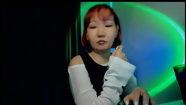 Snapshot of himeros_goddess chatting on October 2025 04:33:02 AM himeros goddess online show from October 2025 04:33:02 AM