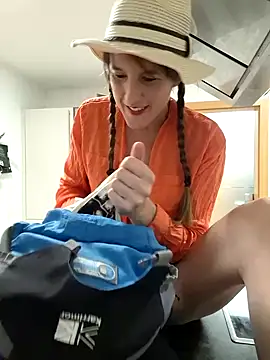 Hexe12346 online show from March 2025 06:23:02 PM