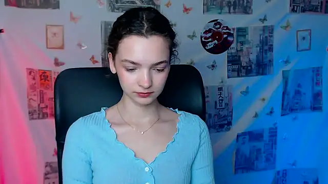  SusieSu  online show from April 2026 12:25:01 PM