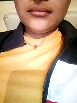 Snapshot of Cute-Nilam chatting on January 2025 07:38:02 AM Cute-Nilam online show from January 2025 07:38:02 AM