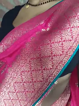Snapshot of Cute-Nilam chatting on September 2025 06:48:02 AM Cute-Nilam online show from September 2025 06:48:02 AM