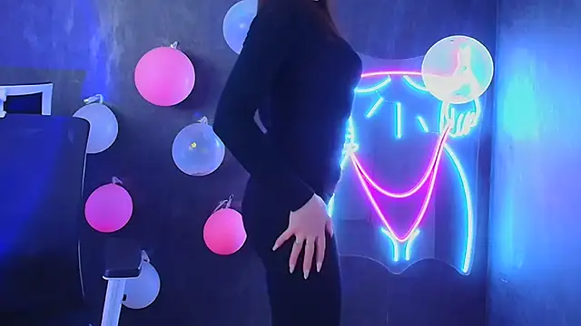 Violla My online show from February 2025 06:43:01 AM