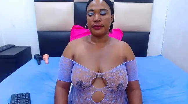 LICKABLEASSxxxx online show from February 2025 11:15:01 PM