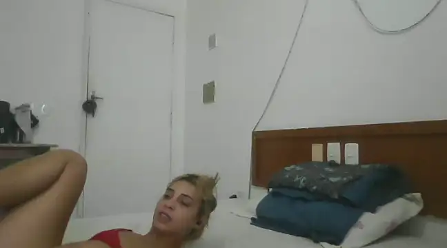 Snapshot of Gabrielleof chatting on December 2024 01:08:02 PM Gabrielleof online show from December 2024 01:08:02 PM