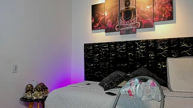 Snapshot of BastianFerrari chatting on April 2026 02:44:02 AM BastianFerrari online show from April 2026 02:44:02 AM