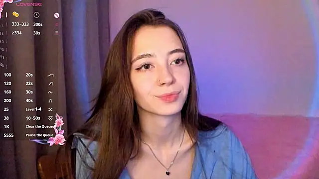 Snapshot of EvaBradley chatting on November 2025 06:32:01 PM EvaBradley online show from November 2025 06:32:01 PM