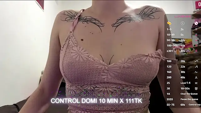 Snapshot of Cloe_five chatting on February 2026 01:33:02 PM Cloe five online show from February 2026 01:33:02 PM