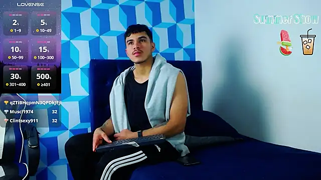 Snapshot of jeisonstark chatting on January 2025 08:21:01 PM jeisonstark online show from January 2025 08:21:01 PM
