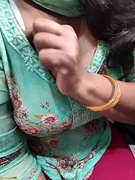 Anamika Kapoor online show from October 2025 10:12:01 PM