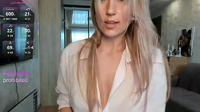 lady Nati online show from April 2026 11:57:01 AM