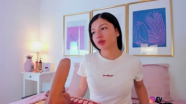 Eva depp online show from September 2025 01:03:01 PM