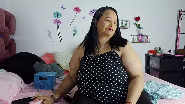 ScarletthJhonson- online show from May 2026 10:18:02 PM