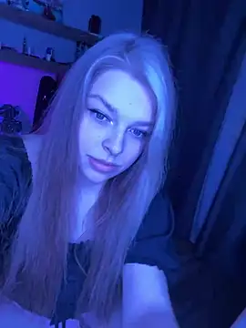 Snapshot of angel_stella chatting on January 2025 08:54:02 PM angel stella online show from January 2025 08:54:02 PM