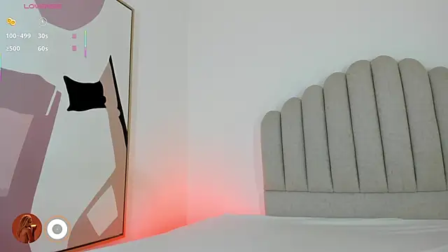 Nikki Angel  online show from December 2025 07:18:01 PM