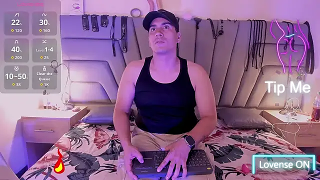 Vale n Matt online show from October 2025 03:48:01 AM