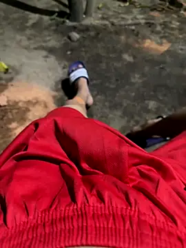 Snapshot of Erick-90 chatting on October 2025 04:51:02 AM Erick-90 online show from October 2025 04:51:02 AM