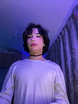 sue   0 online show from February 2025 05:16:01 AM