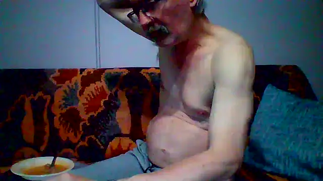 loverboyxxx69 online show from April 2026 06:54:02 PM