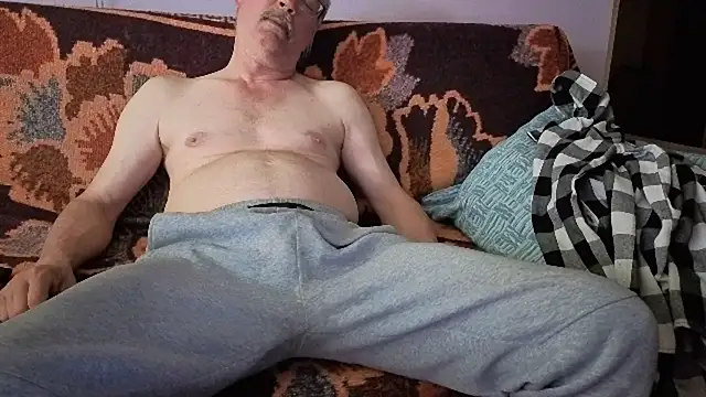 loverboyxxx69 online show from April 2026 03:17:01 PM