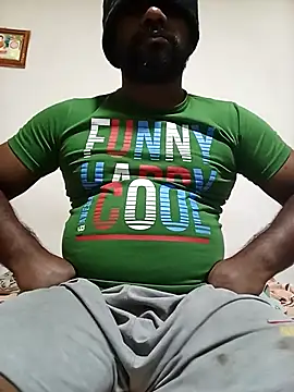 Nogeris20 online show from October 2025 04:41:01 PM