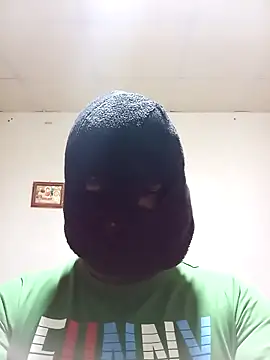 Nogeris20 online show from November 2025 04:18:02 PM