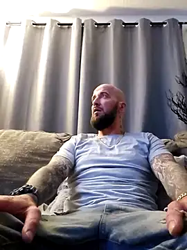 Beardedtattood online show from January 2025 11:37:02 PM