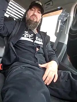 Beardedtattood online show from May 2026 02:13:02 PM