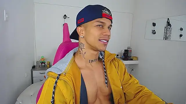 Leonard Price online show from October 2025 07:50:02 AM